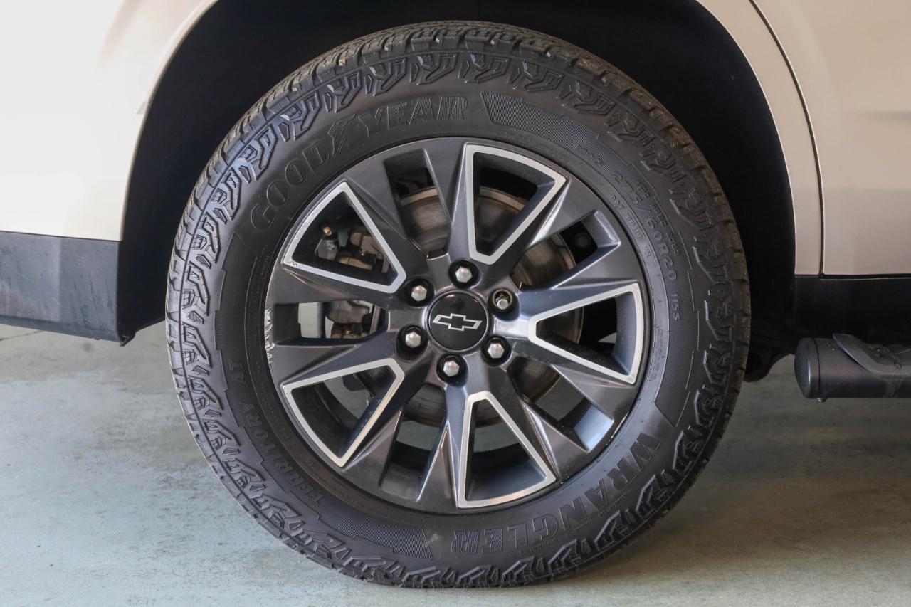 Chevrolet Tahoe 4WD 4dr Z71 2021