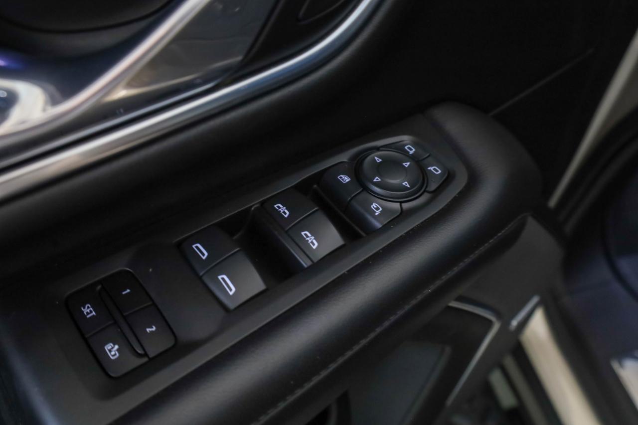 Chevrolet Tahoe 4WD 4dr Z71 2021