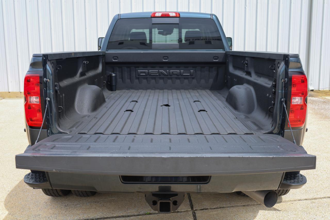 GMC Sierra 3500HD 4WD Crew Cab 167.7" Denali 2018