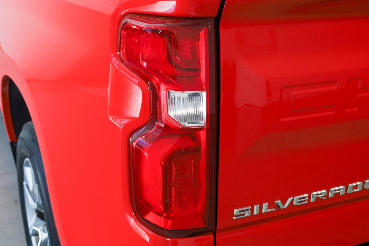 Chevrolet Silverado 1500 4WD Crew Cab 147" RST 2021