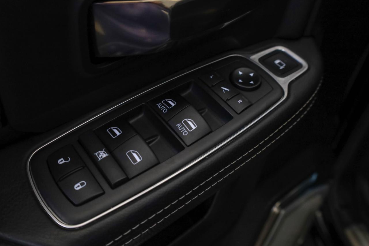 RAM 2500 Limited 4x4 Crew Cab 6'4" Box 2019