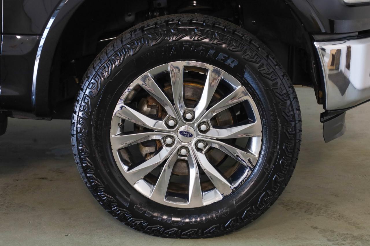 Ford F-150 4WD SuperCrew 145" Lariat 2016