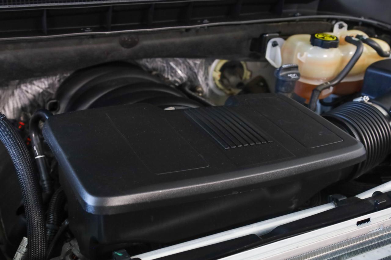 GMC Yukon 4WD 4dr Denali 2021