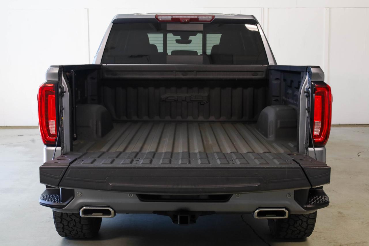 GMC Sierra 1500 4WD Crew Cab 147" AT4 2020
