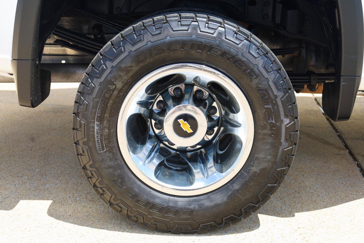 Chevrolet Silverado 3500HD 2WD Reg Cab 142" LT 2022