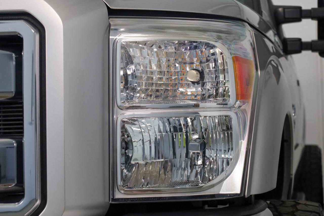 Ford Super Duty F-350 SRW 4WD Crew Cab 172" Lariat 2016