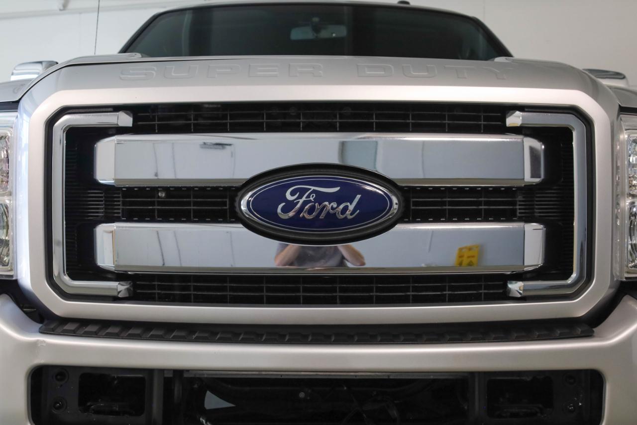 Ford Super Duty F-350 SRW 4WD Crew Cab 172" Lariat 2016