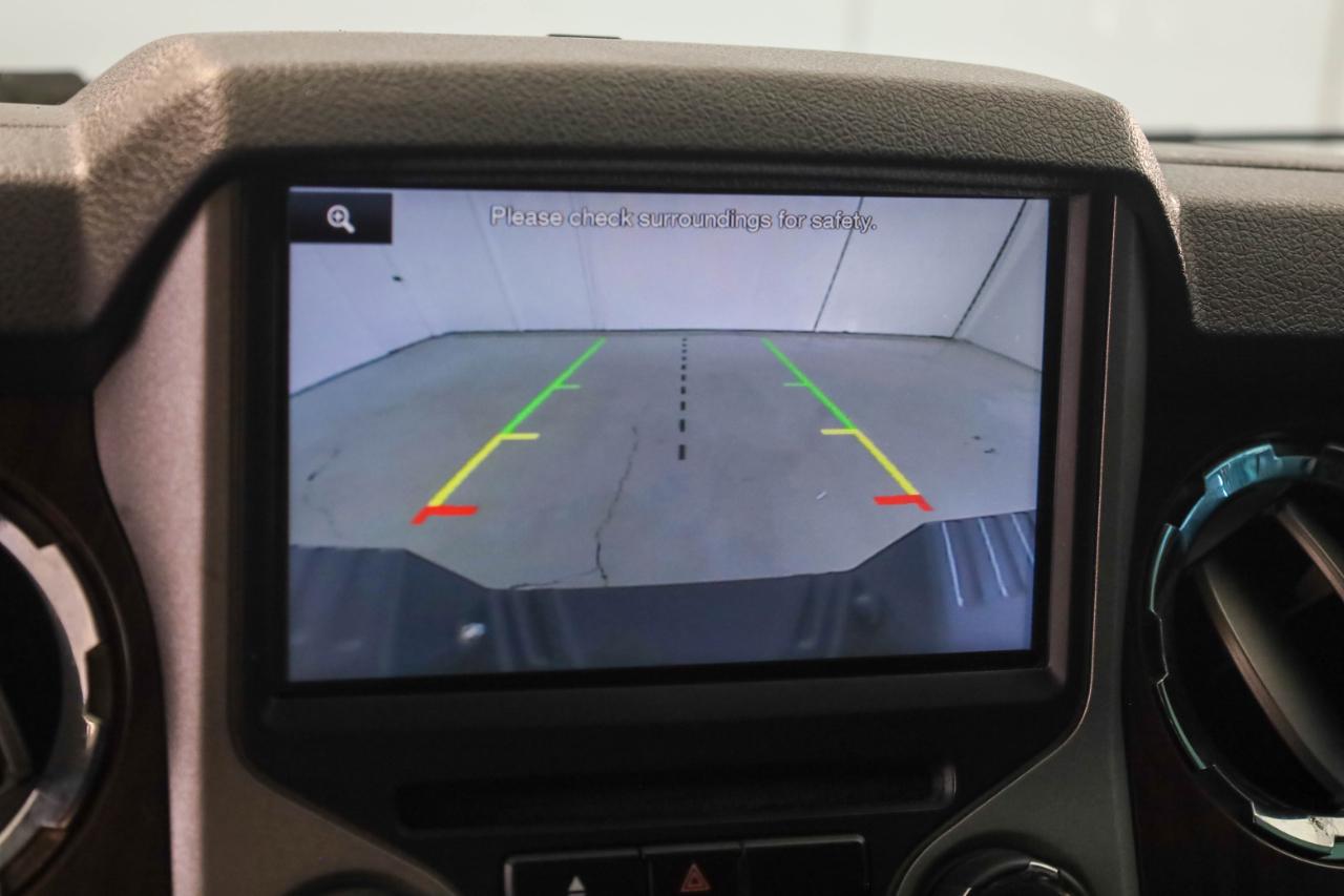 Ford Super Duty F-350 SRW 4WD Crew Cab 172" Lariat 2016