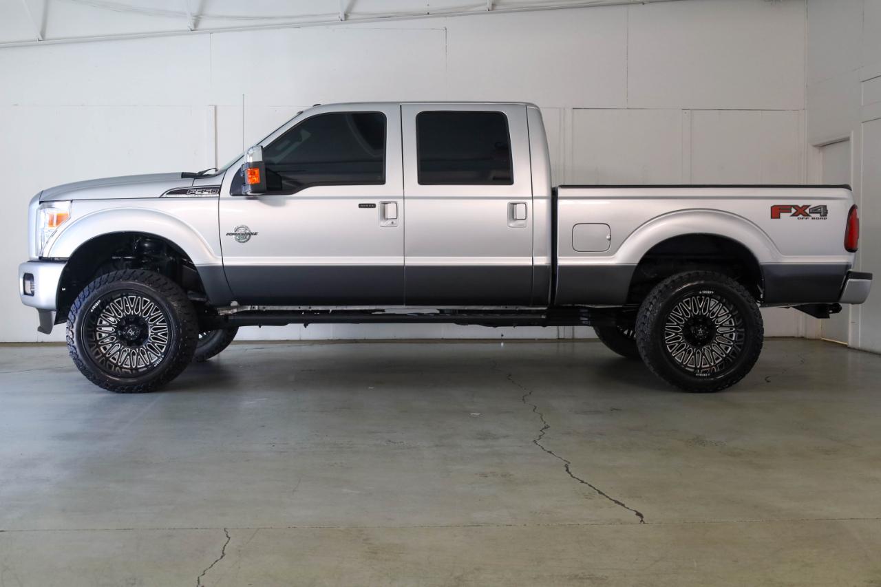 Ford Super Duty F-350 SRW 4WD Crew Cab 172" Lariat 2016