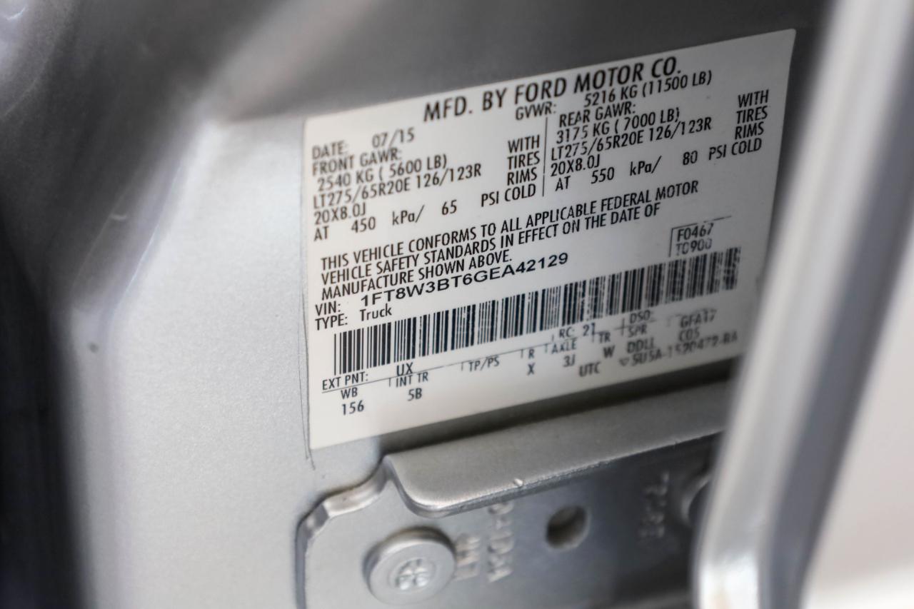 Ford Super Duty F-350 SRW 4WD Crew Cab 172" Lariat 2016