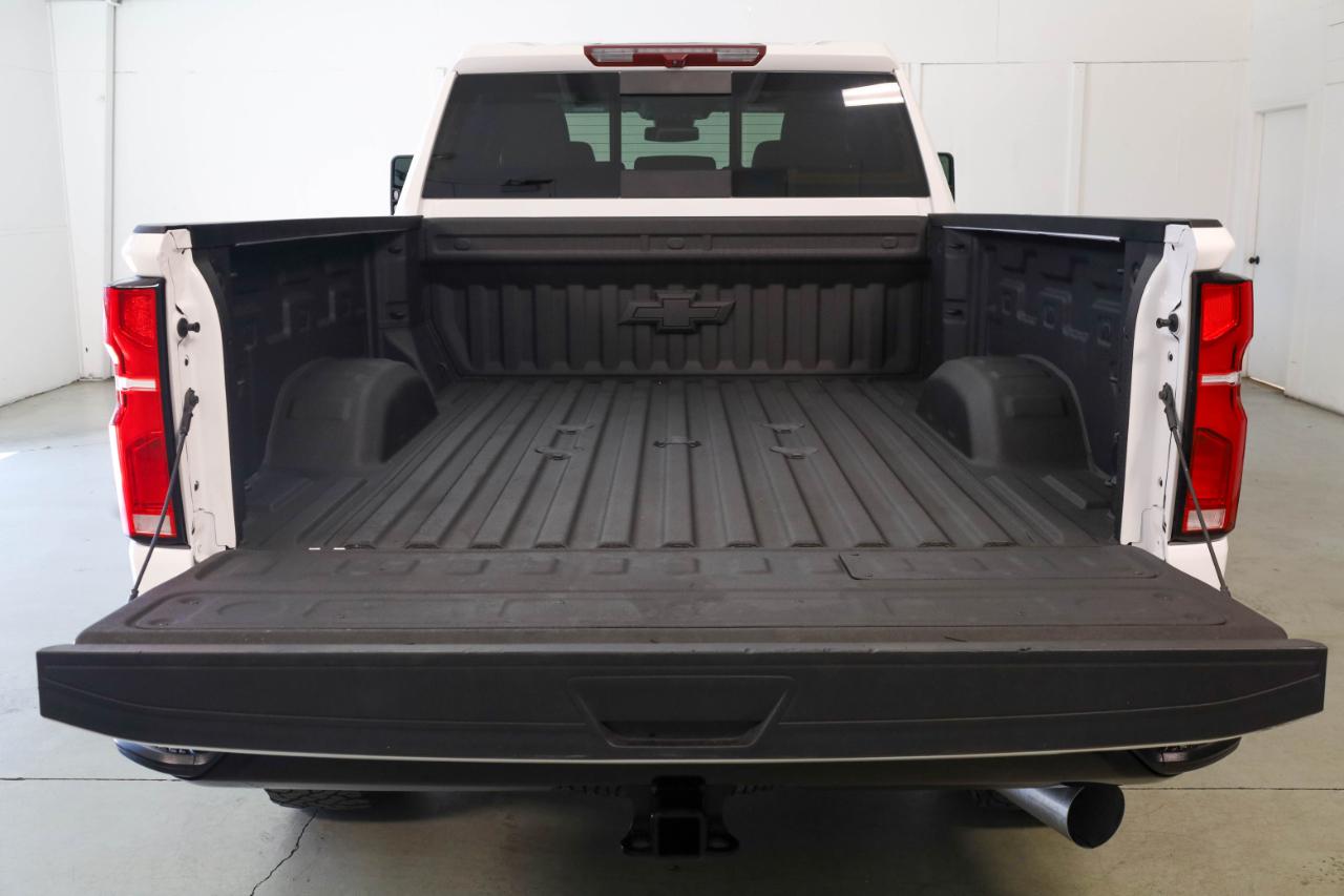Chevrolet Silverado 2500HD 4WD Crew Cab 159" LTZ 2025