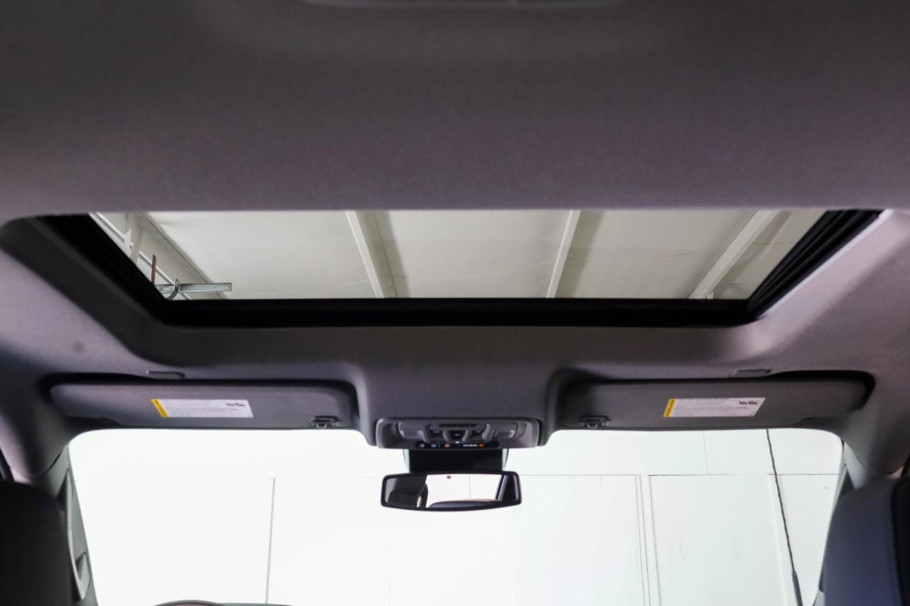 Chevrolet Silverado 2500HD 4WD Crew Cab 159" LTZ 2025