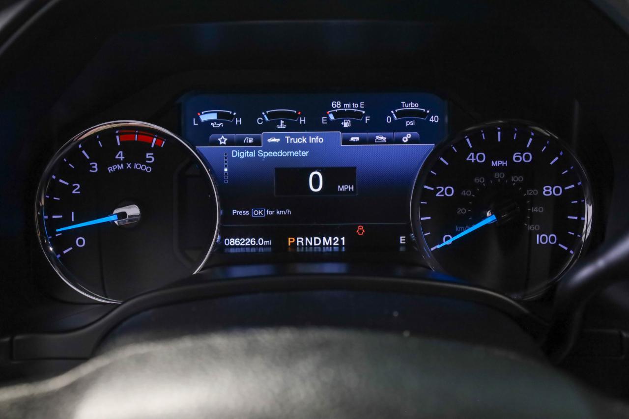 Ford Super Duty F-250 SRW Platinum 4WD Crew Cab 8' Box 2017