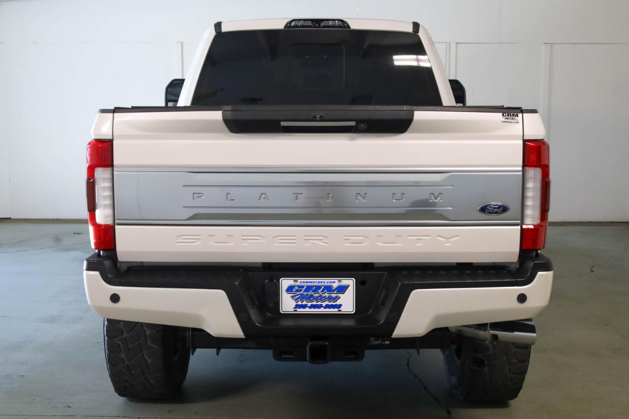Ford Super Duty F-250 SRW Platinum 4WD Crew Cab 8' Box 2017