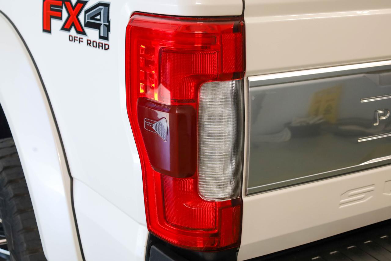 Ford Super Duty F-250 SRW Platinum 4WD Crew Cab 8' Box 2017