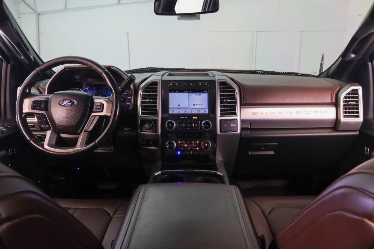 Ford Super Duty F-250 SRW Platinum 4WD Crew Cab 8' Box 2017