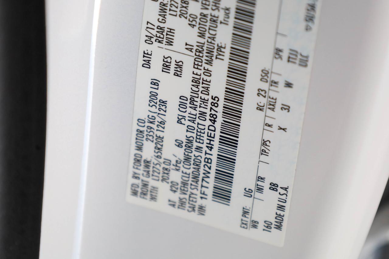 Ford Super Duty F-250 SRW Platinum 4WD Crew Cab 8' Box 2017