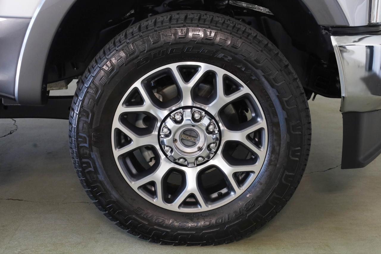 Ford Super Duty F-250 SRW King Ranch 4WD Crew Cab 8' Box 2022