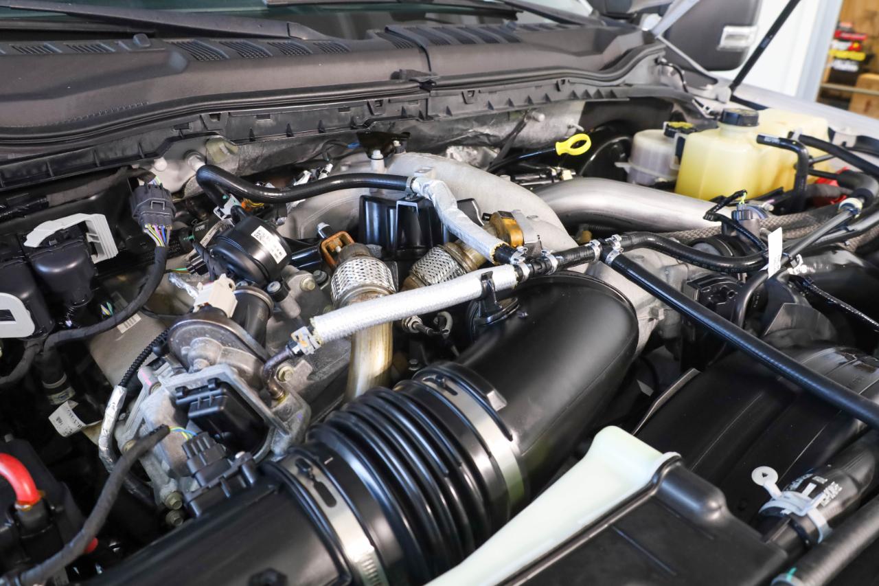 Ford Super Duty F-250 SRW King Ranch 4WD Crew Cab 8' Box 2022