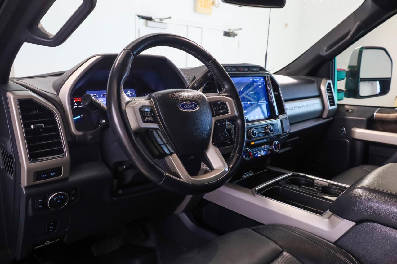 Ford Super Duty F-250 SRW King Ranch 4WD Crew Cab 8' Box 2022