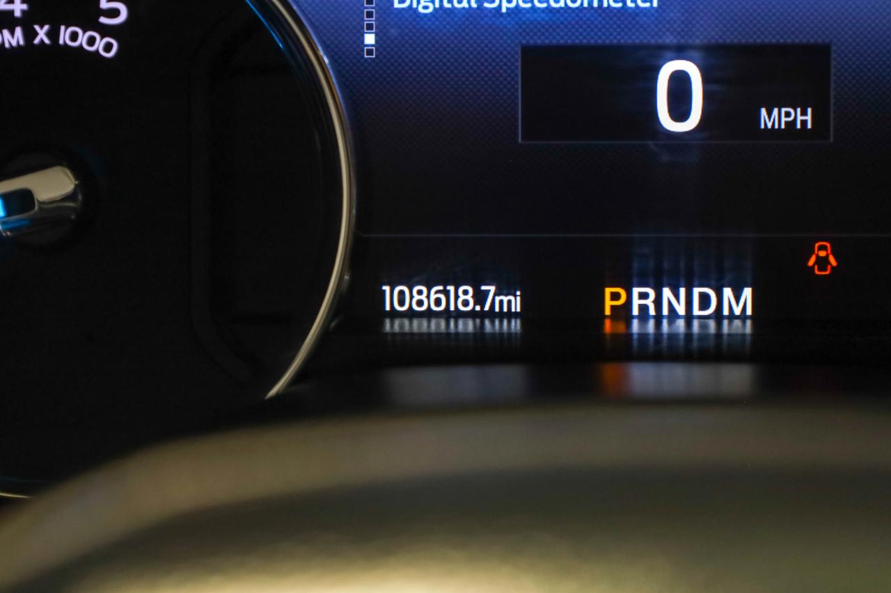 Ford Super Duty F-250 SRW King Ranch 4WD Crew Cab 8' Box 2022