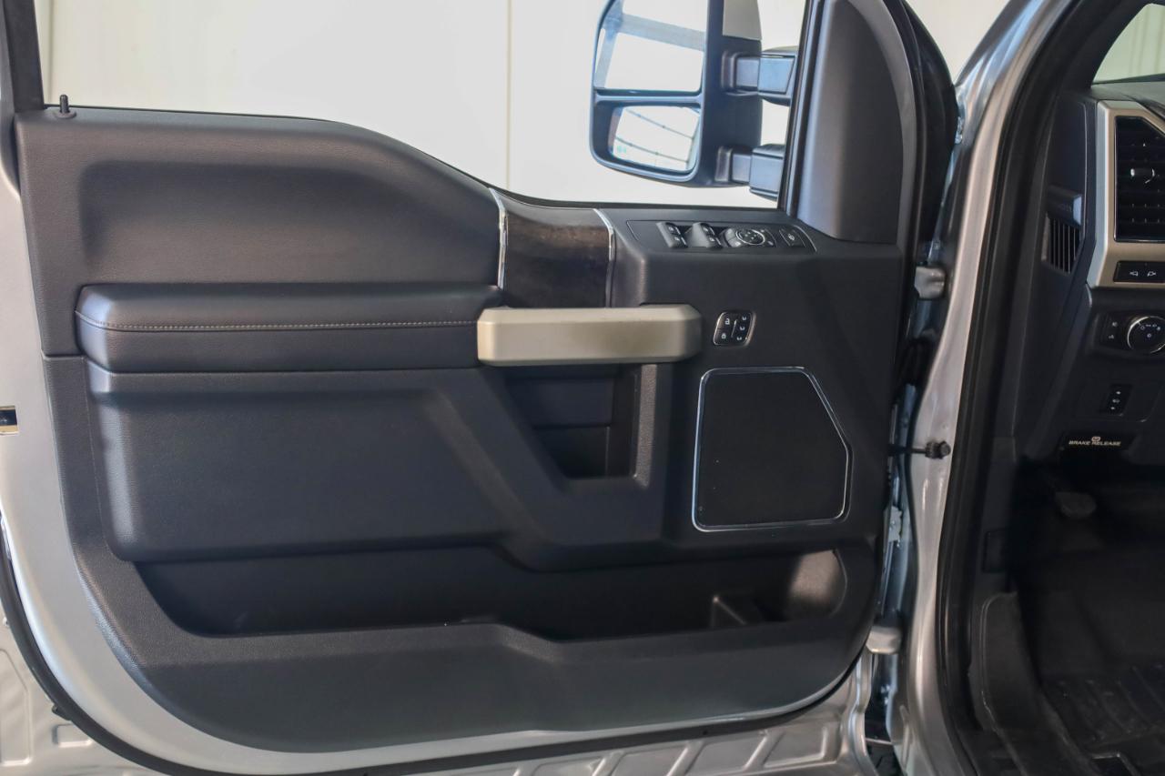 Ford Super Duty F-250 SRW King Ranch 4WD Crew Cab 8' Box 2022