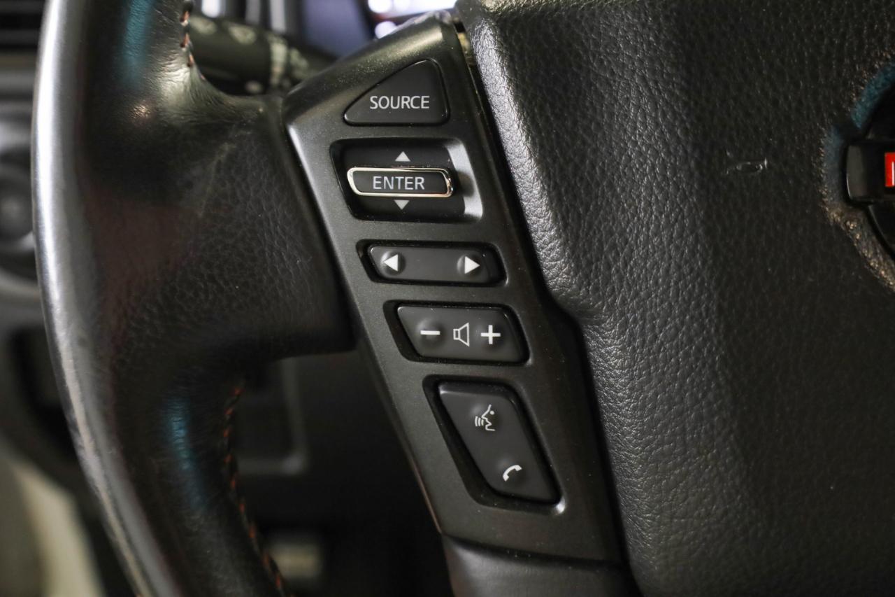 Nissan Titan 4x4 Crew Cab PRO-4X 2021