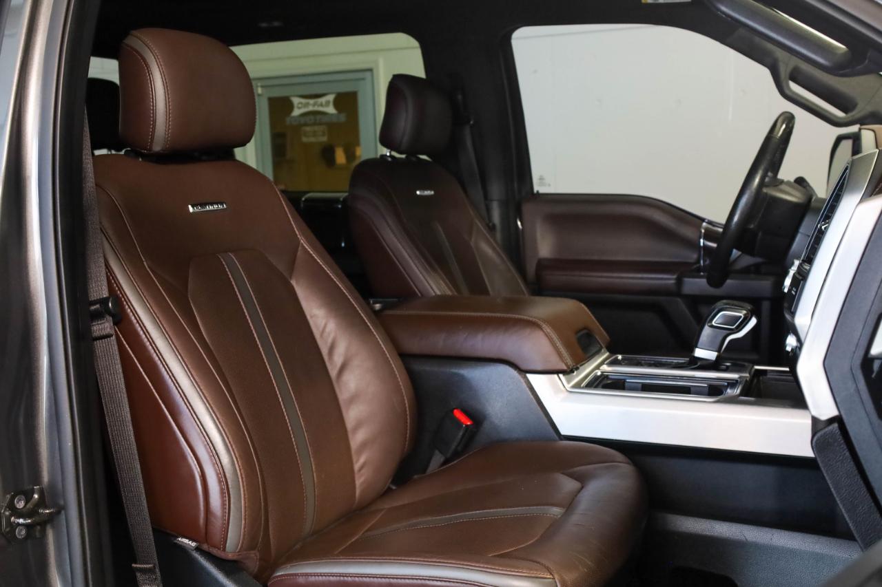 Ford F-150 4WD SuperCrew 145" Platinum 2015