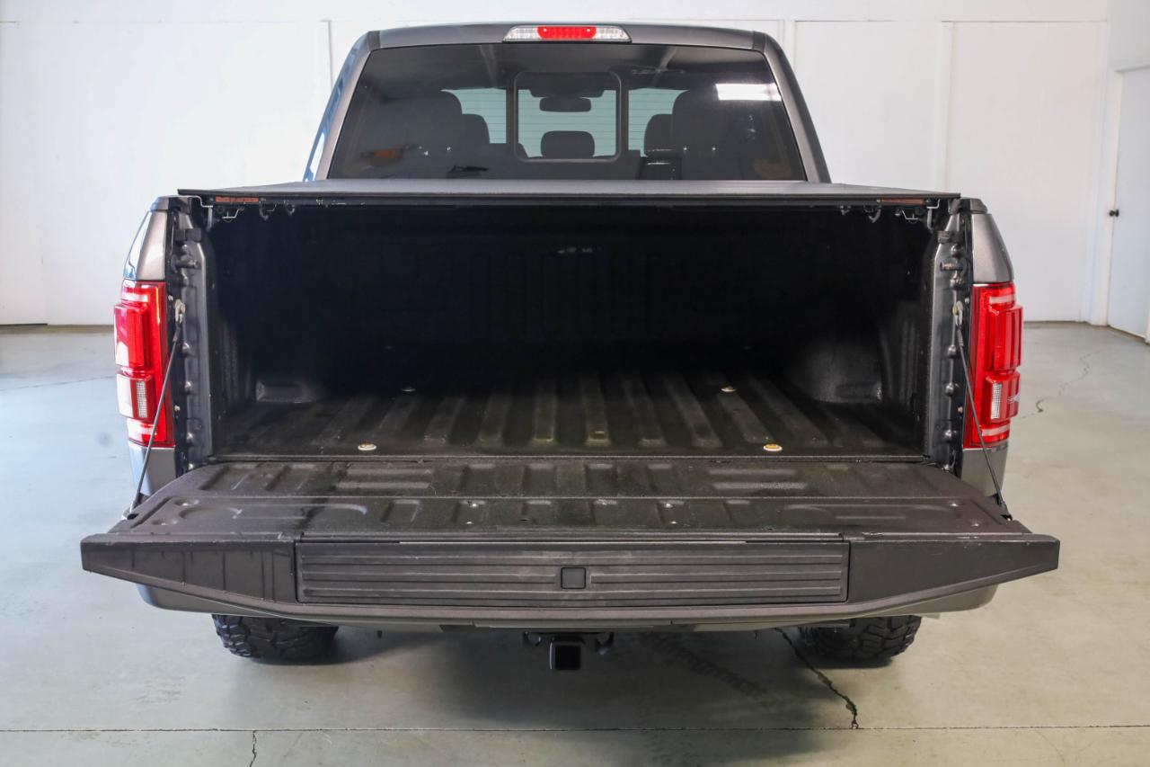 Ford F-150 4WD SuperCrew 145" Platinum 2015