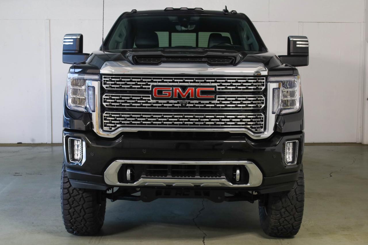 GMC Sierra 2500HD 4WD Crew Cab 159" Denali 2022