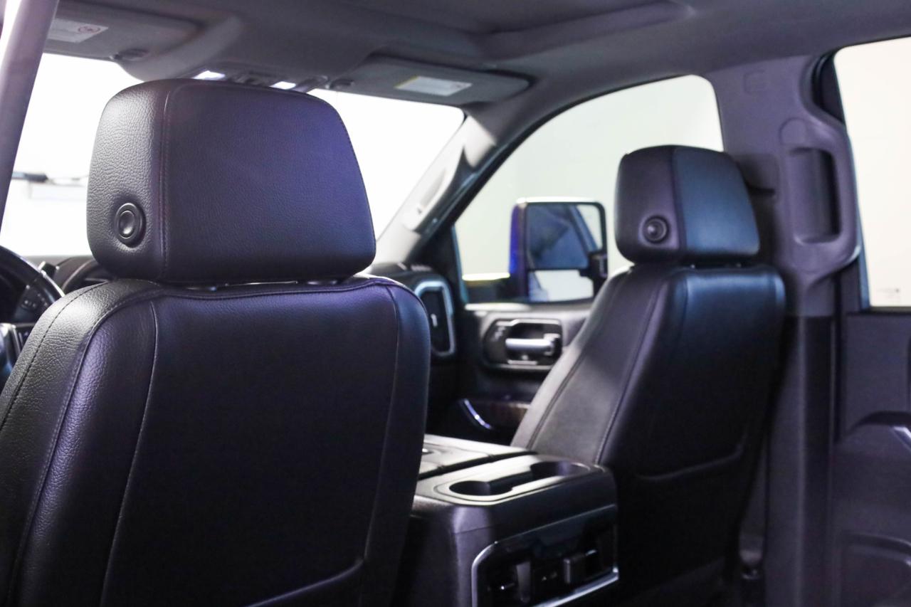 GMC Sierra 2500HD 4WD Crew Cab 159" Denali 2022