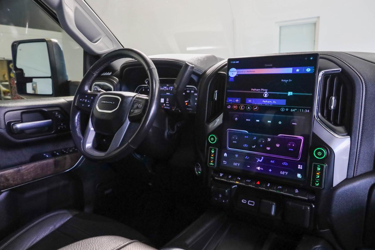 GMC Sierra 2500HD 4WD Crew Cab 159" Denali 2022