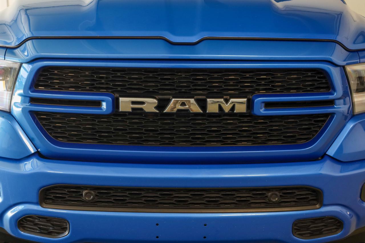 RAM 1500 Big Horn 4x4 Crew Cab 5'7" Box 2022