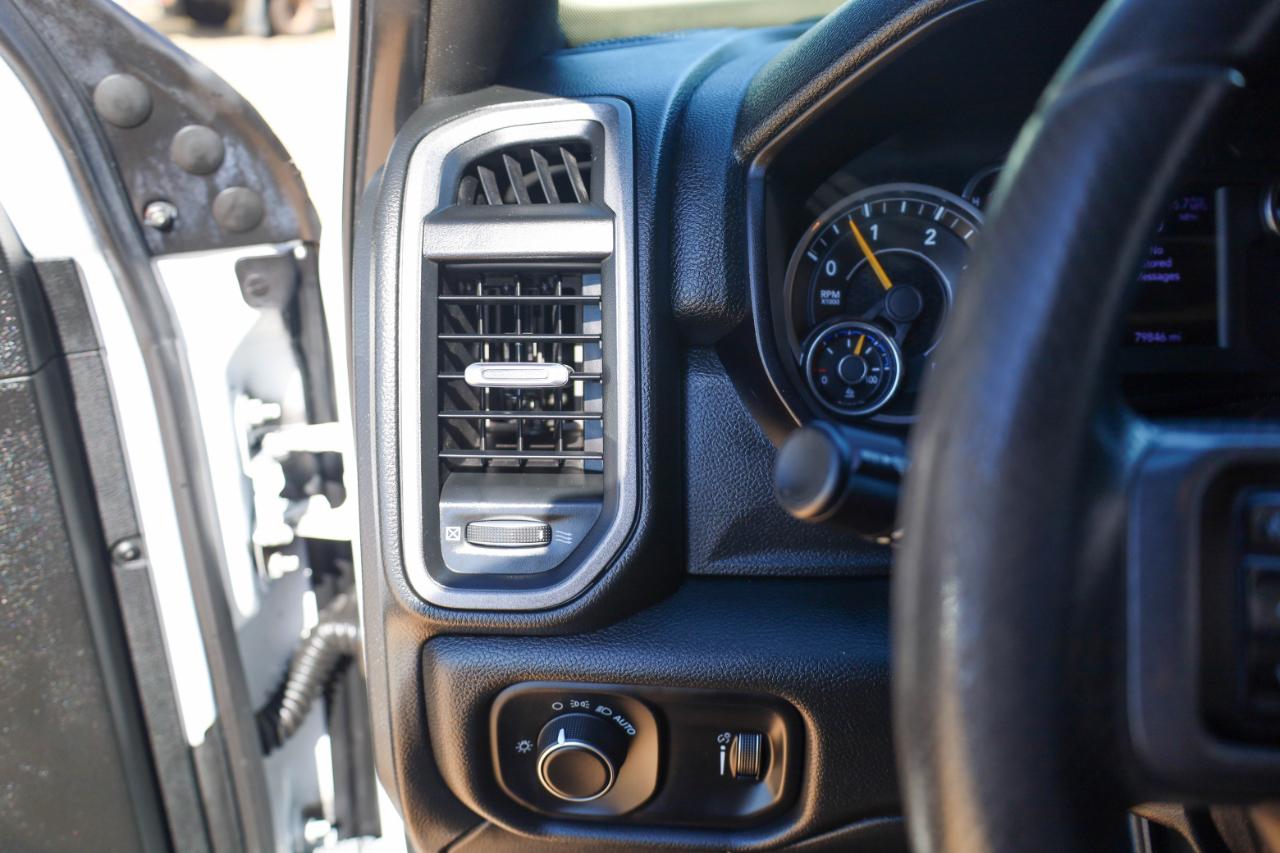 RAM 3500 Chassis Cab Tradesman 4WD Crew Cab 60" CA 172.4" WB 2021