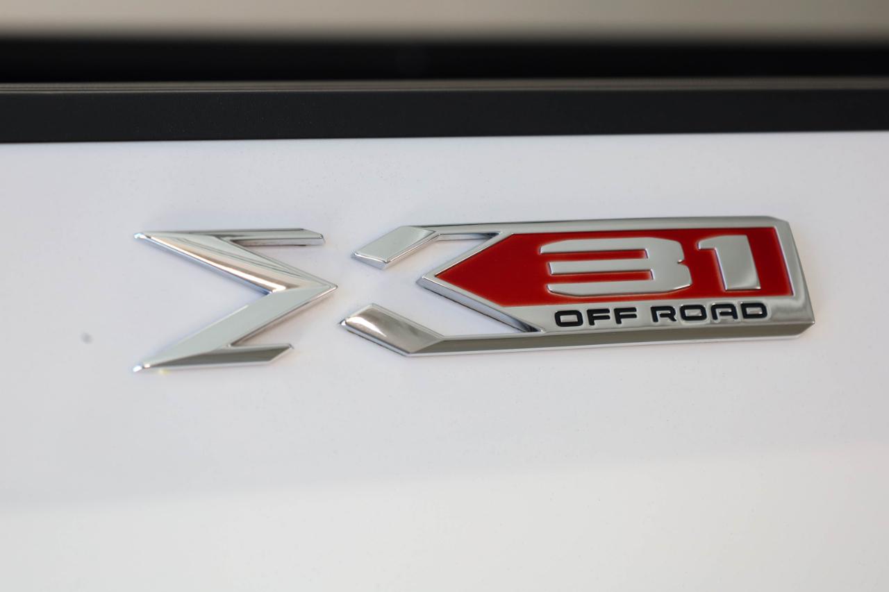 GMC Sierra 1500 4WD Crew Cab 147" SLT 2019