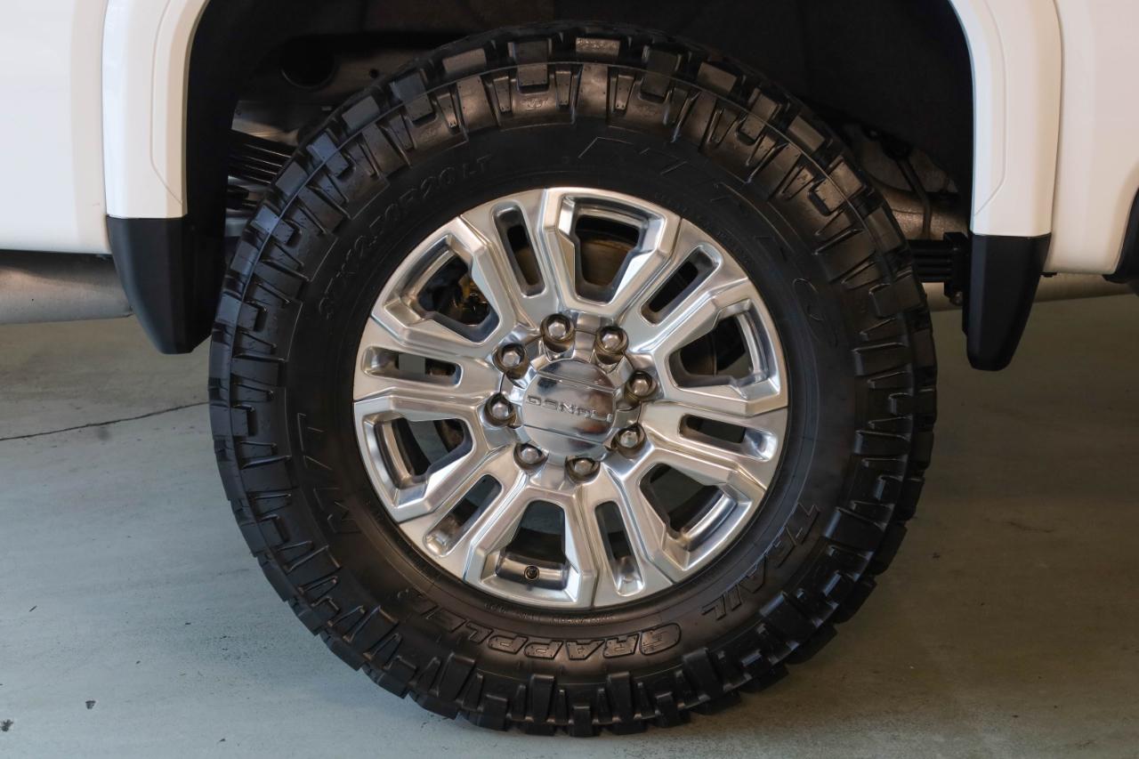 GMC Sierra 2500HD 4WD Crew Cab 159" Denali 2022