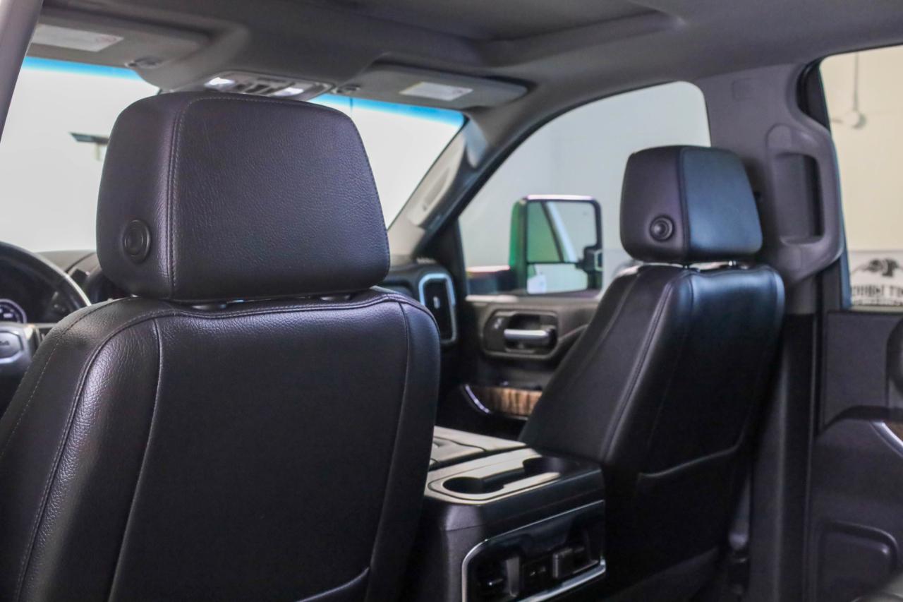 GMC Sierra 2500HD 4WD Crew Cab 159" Denali 2022