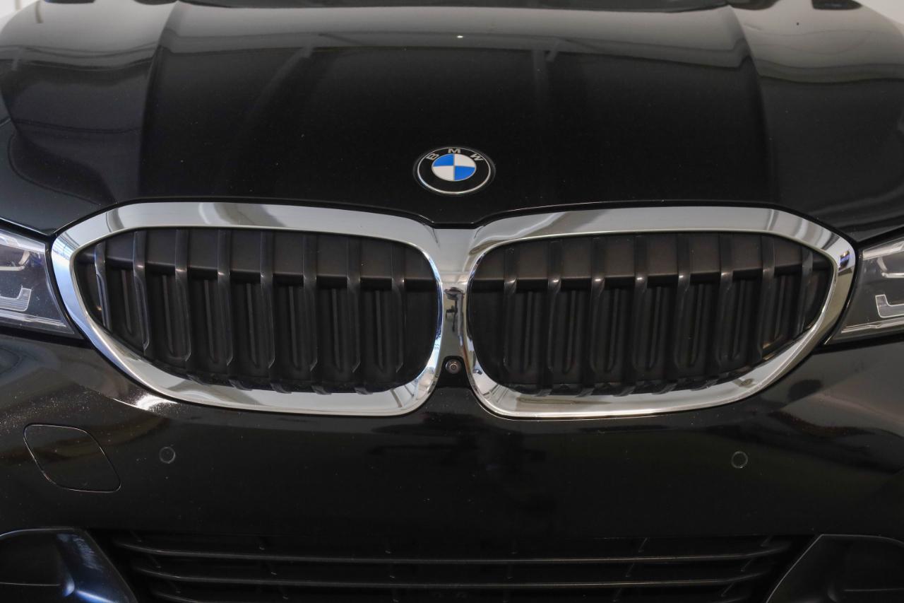 BMW 3 Series 330e Plug-In Hybrid North America 2021