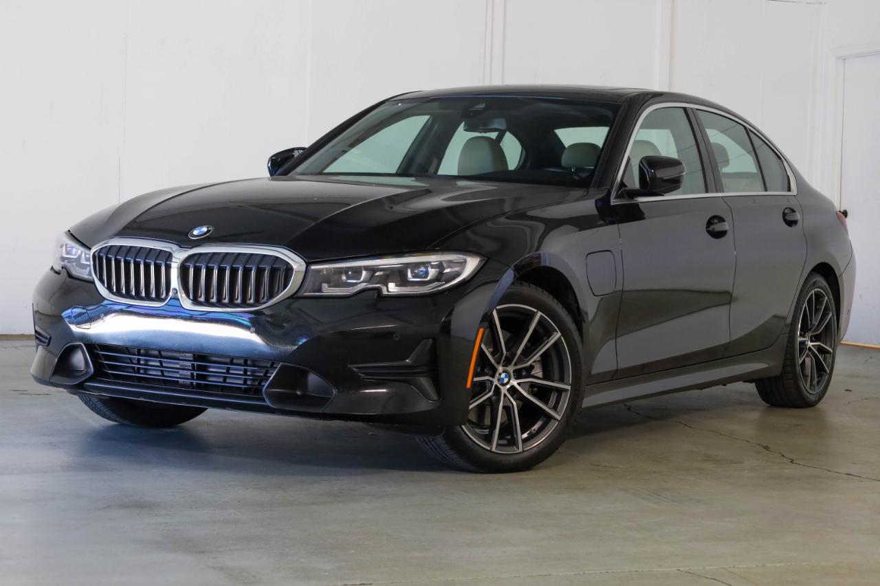 BMW 3 Series 330e Plug-In Hybrid North America 2021