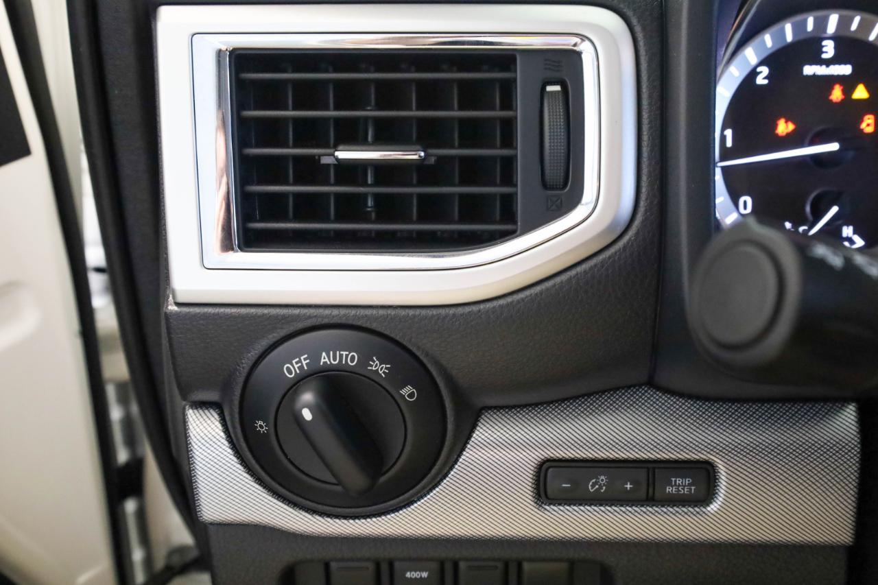 2018 Nissan Titan XD Pro-4X - Photo 33