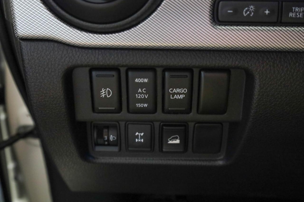 2018 Nissan Titan XD Pro-4X - Photo 34