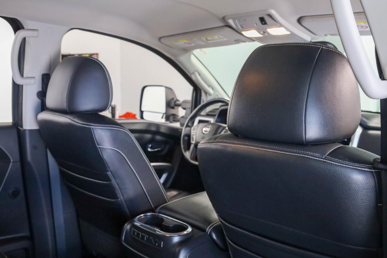 2018 Nissan Titan XD Pro-4X - Photo 23