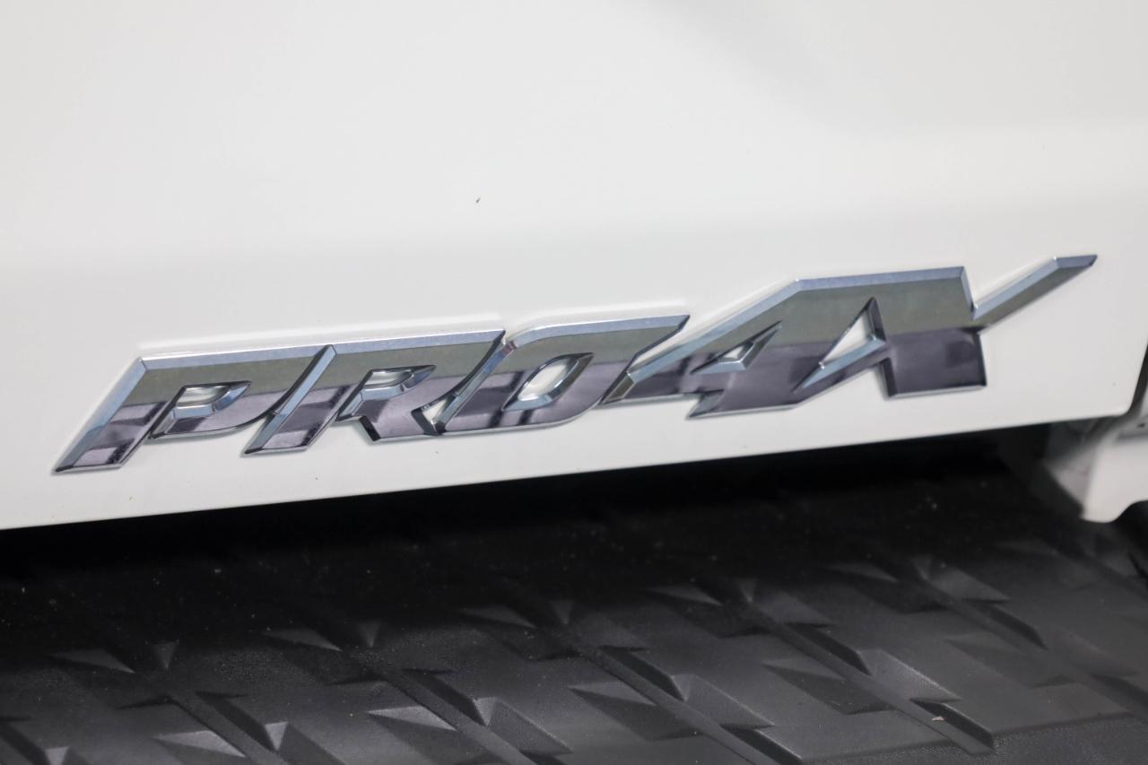 2018 Nissan Titan XD Pro-4X - Photo 51