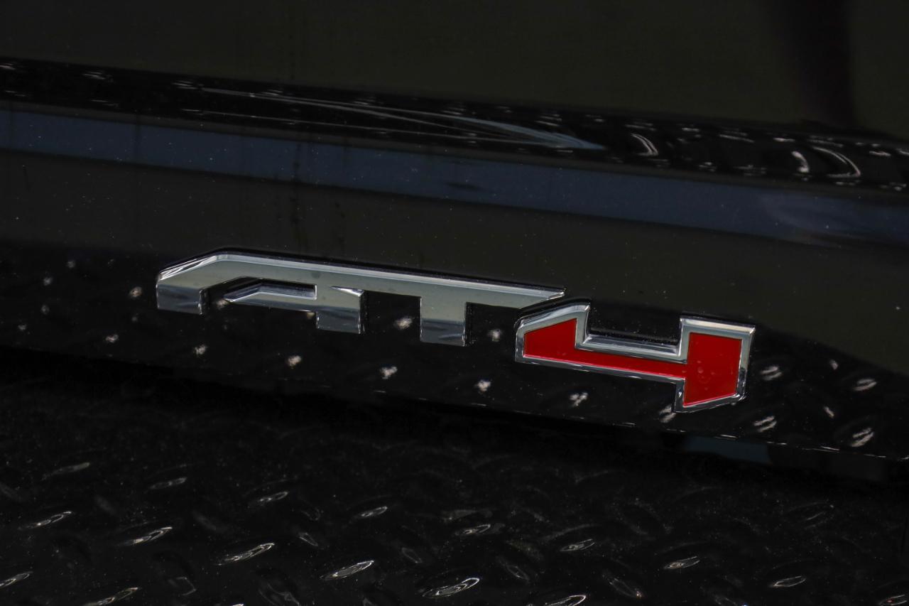GMC Sierra 2500HD 4WD Crew Cab 159" AT4 2022