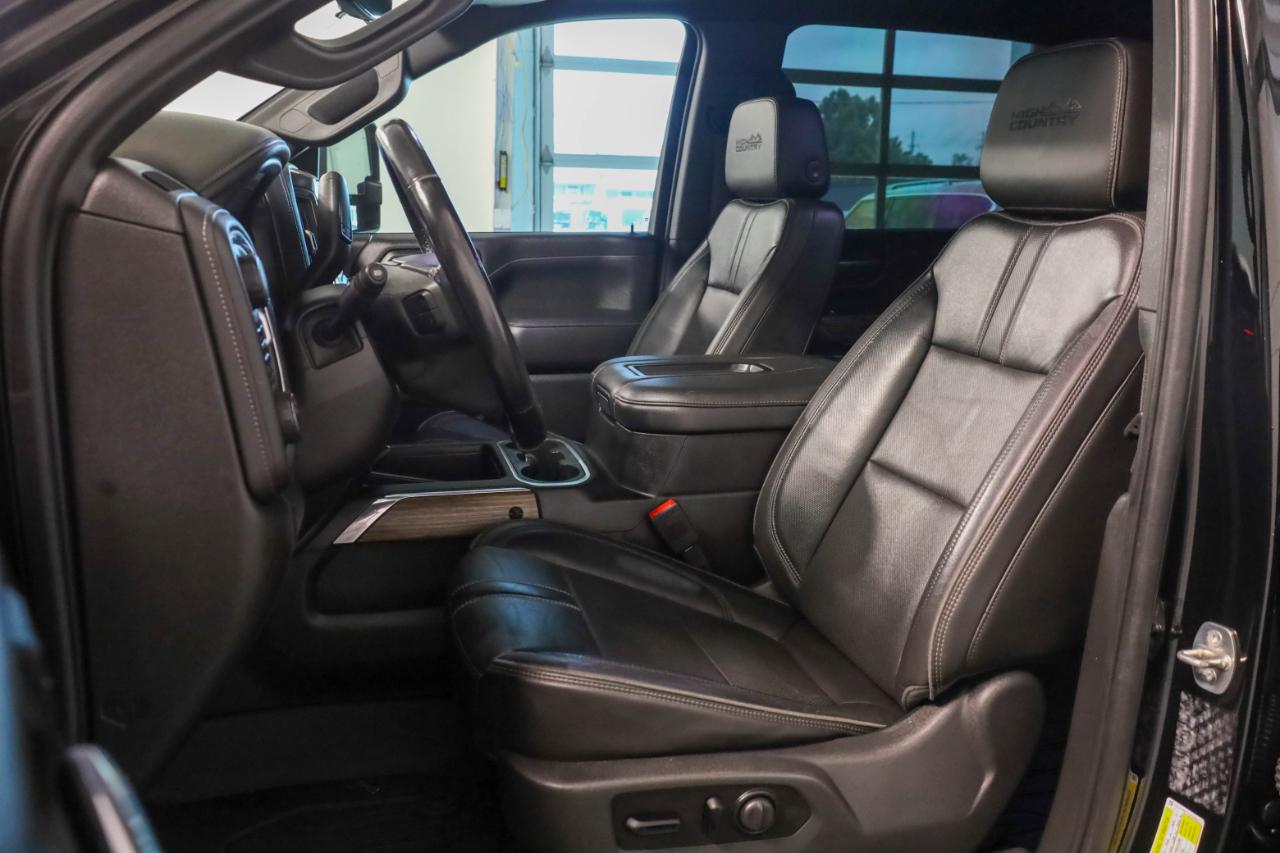 Chevrolet Silverado 2500HD 4WD Crew Cab 159" High Country 2020