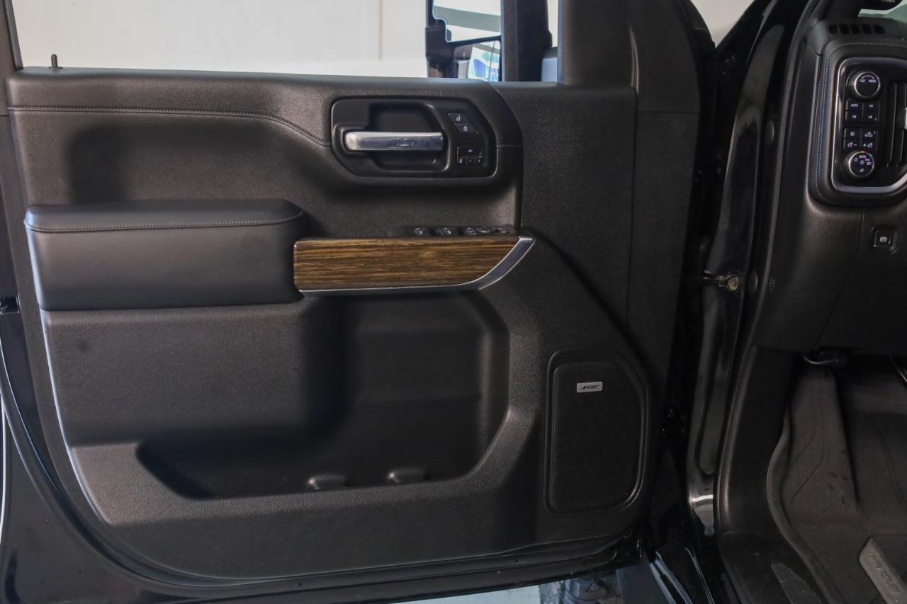 Chevrolet Silverado 2500HD 4WD Crew Cab 159" High Country 2020
