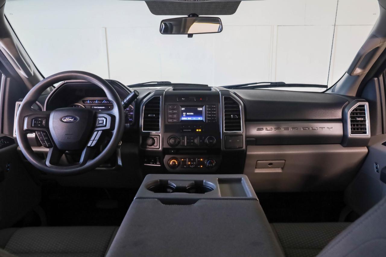 Ford Super Duty F-250 SRW XLT 4WD SuperCab 6.75' Box 2017