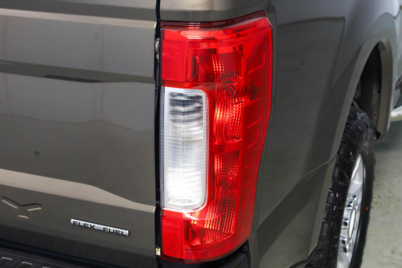 Ford Super Duty F-250 SRW XLT 4WD SuperCab 6.75' Box 2017