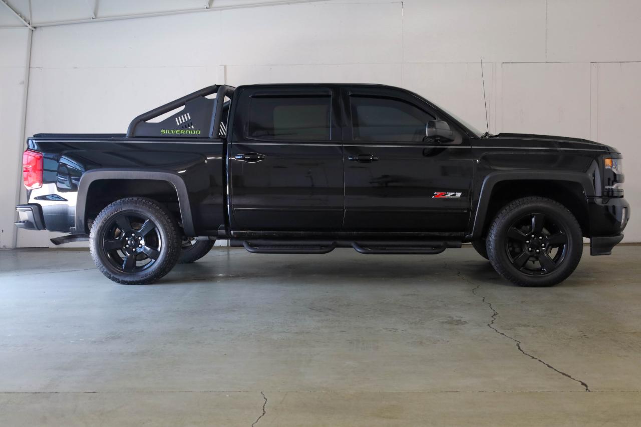 Chevrolet Silverado 1500 4WD Crew Cab 143.5" LTZ w/2LZ 2017