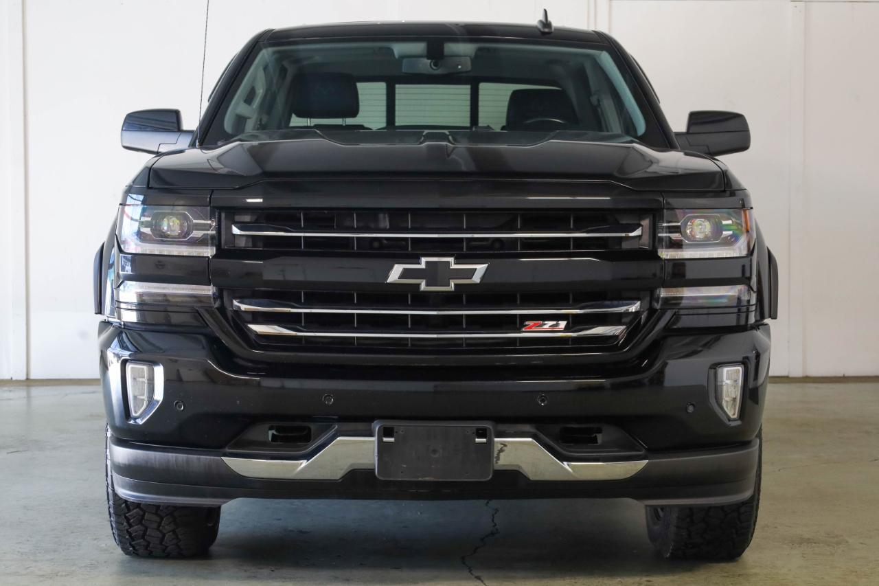 Chevrolet Silverado 1500 4WD Crew Cab 143.5" LTZ w/2LZ 2017